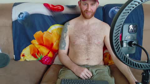 Tall Jewish Ginger DOM online show from January 13, 2025, 2:28 pm