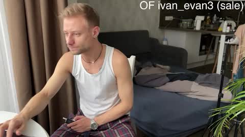 ivan_evan6 online show from February 2, 2025, 9:43 am