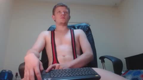 jacobvidal_69 online show from December 17, 2024, 11:02 pm