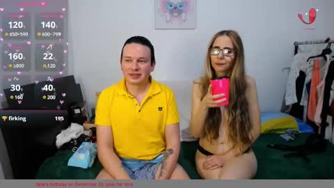 jade_and_jack online show from December 14, 2024, 5:22 am