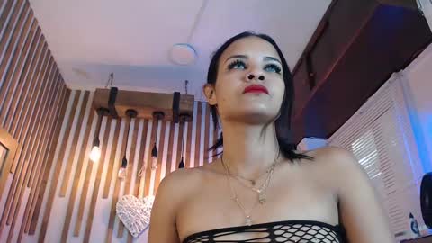 jazmin_gomezz online show from December 5, 2024, 10:10 am