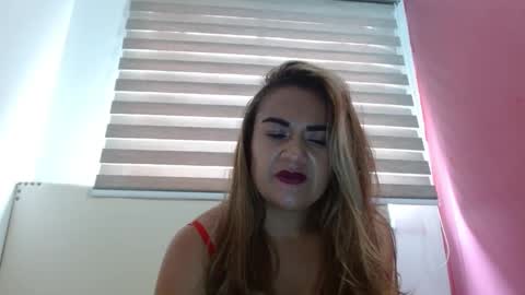 jazmin_s online show from February 11, 2025, 2:01 pm