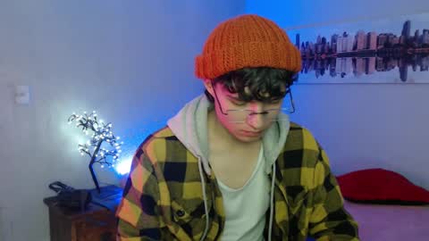 jeam_hot online show from December 9, 2024, 9:48 pm