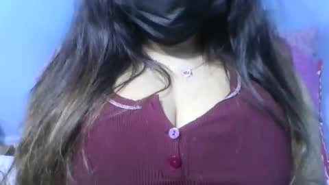 jenifer_91 online show from January 2, 2025, 10:44 pm