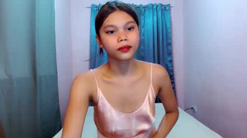 yourjennygirl online show from January 8, 2025, 7:41 am