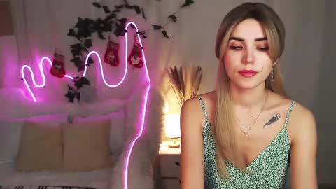 jesica_moon_ online show from December 28, 2024, 4:14 am