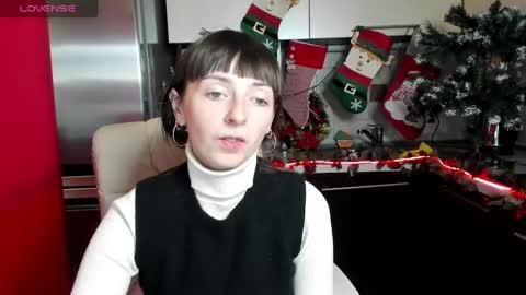 jessicaforris online show from December 2, 2024, 7:39 am