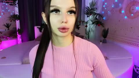 jessie_johns online show from December 16, 2024, 1:50 pm