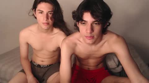 jey_foxx online show from December 12, 2024, 10:28 pm