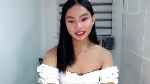 jeysyn_ramos69 online show from January 7, 2025, 2:13 pm