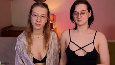 Hey Guys We are Julia ginger  Tina brunette online show from January 11, 2025, 4:18 pm