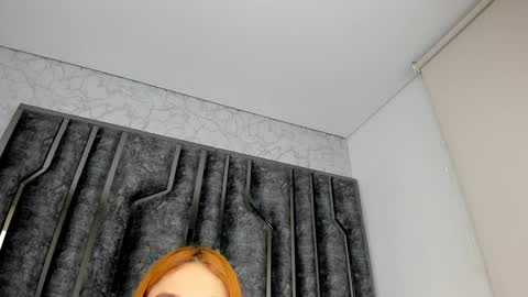 johana_fox_ online show from November 29, 2024, 2:06 am