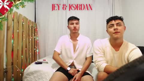 jordanhiltton__ online show from December 13, 2024, 8:50 am