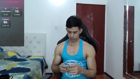 jose_rumbero91 online show from December 22, 2024, 12:22 pm