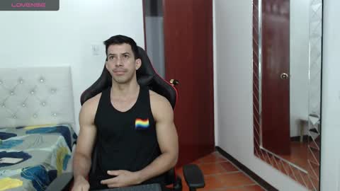 jose_rumbero91 online show from December 16, 2024, 10:57 am