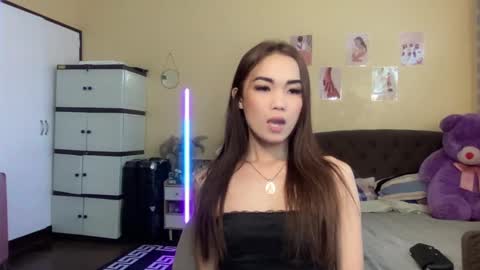 EloiseMoree online show from January 4, 2025, 3:19 am