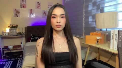 EloiseMoree online show from November 28, 2024, 6:46 am