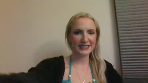 juicyjade2333 online show from November 19, 2024, 2:20 am