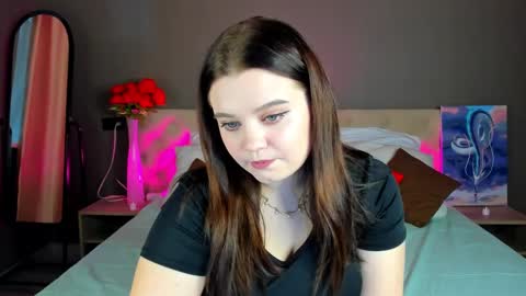 julia_rayn online show from November 26, 2024, 8:20 am