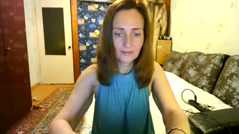 juliaa_foxi online show from December 3, 2024, 6:46 pm