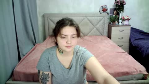 Julietkitty online show from November 29, 2024, 5:42 am