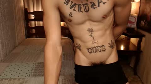 justine_hunk online show from December 21, 2024, 2:33 am