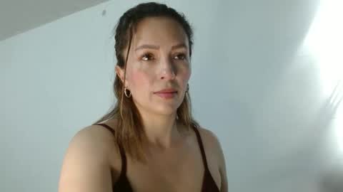 Kailywilliams  online show from November 14, 2024, 2:52 pm