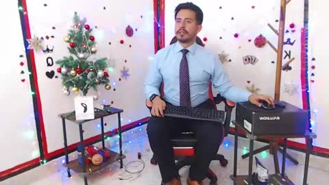 Kaleth Big Dick online show from December 29, 2024, 6:31 am