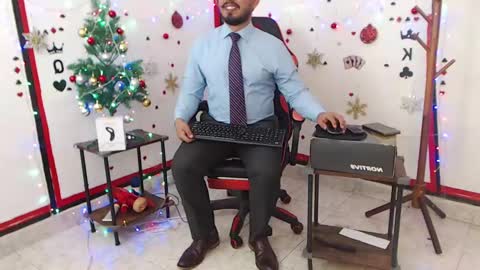 Kaleth Big Dick online show from December 10, 2024, 2:42 pm