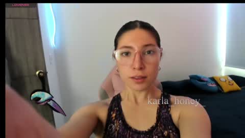 Karla online show from November 28, 2024, 5:16 pm