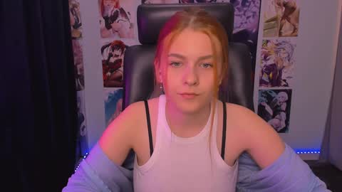 karla_pink_ online show from January 4, 2025, 7:44 pm