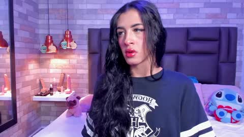 Kassandra Weked online show from December 11, 2024, 12:08 pm