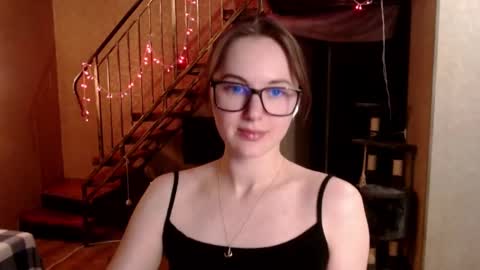 Kate Kvarforth online show from December 12, 2024, 8:49 pm