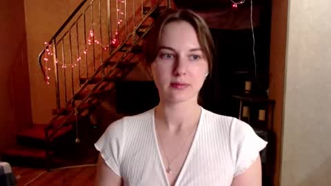 Kate Kvarforth online show from November 25, 2024, 9:22 pm