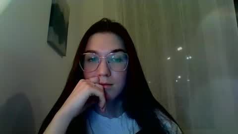 katie_foxi online show from January 10, 2025, 4:59 pm