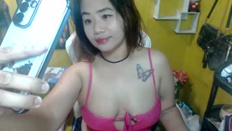 katiedelightxx online show from December 1, 2024, 12:59 pm