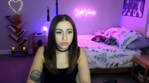 Katie Verona online show from January 2, 2025, 1:49 am