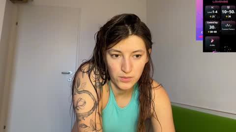 katrin_kristal online show from November 20, 2024, 11:36 am