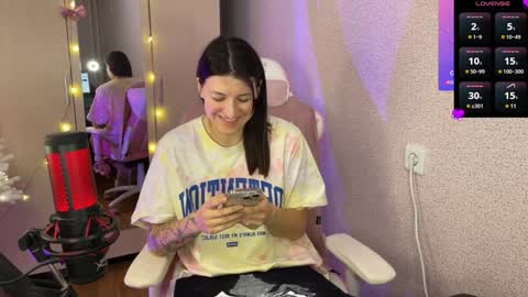 katrin_kristal online show from January 2, 2025, 7:51 pm