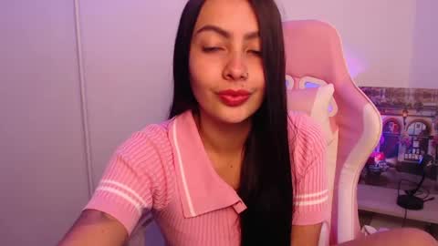 katty_whitte online show from November 23, 2024, 9:34 pm