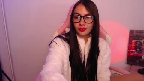 katty_whitte online show from December 10, 2024, 11:51 am