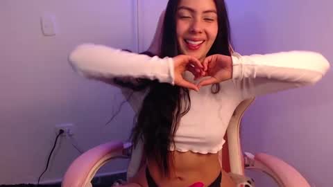 katty_whitte online show from December 14, 2024, 11:39 am