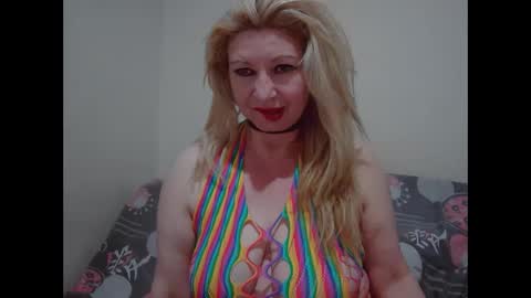 kattymary online show from November 13, 2024, 3:51 am