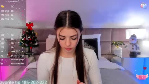 kelsi_di online show from December 14, 2024, 6:27 am