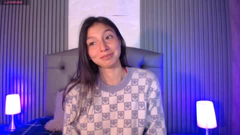 kendall_saenz online show from November 14, 2024, 9:30 pm