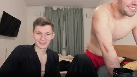 kevin_hornyyy online show from November 30, 2024, 1:44 pm