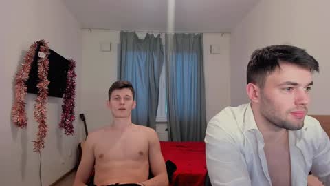 kevin_hornyyy online show from December 8, 2024, 12:40 pm