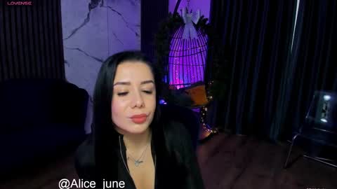 kiara_blaire online show from January 13, 2025, 2:07 pm