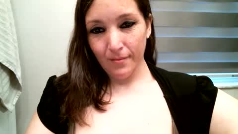 KimberlyLynn online show from November 12, 2024, 12:06 pm