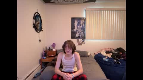 kingsnowbunny online show from December 20, 2024, 8:04 pm